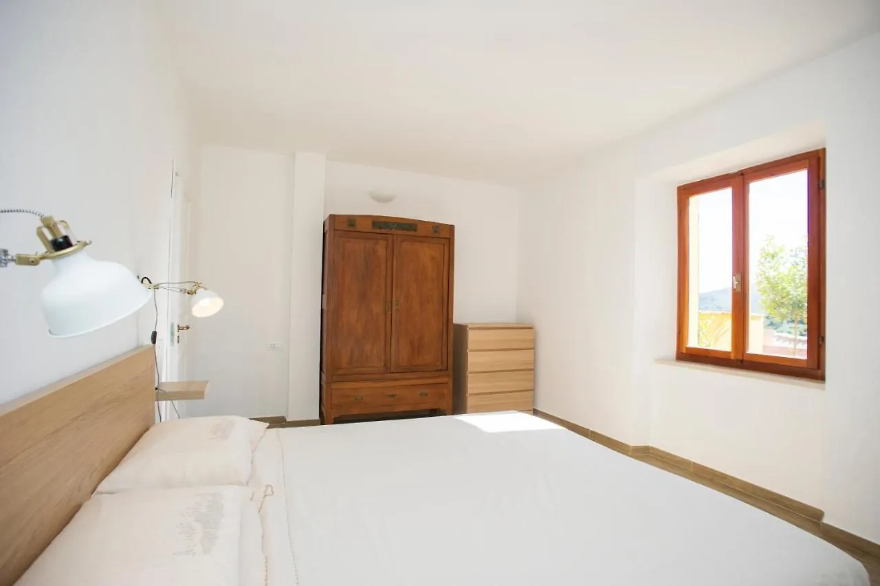Villa Del Colle Charme E Relax Procchio  Italy