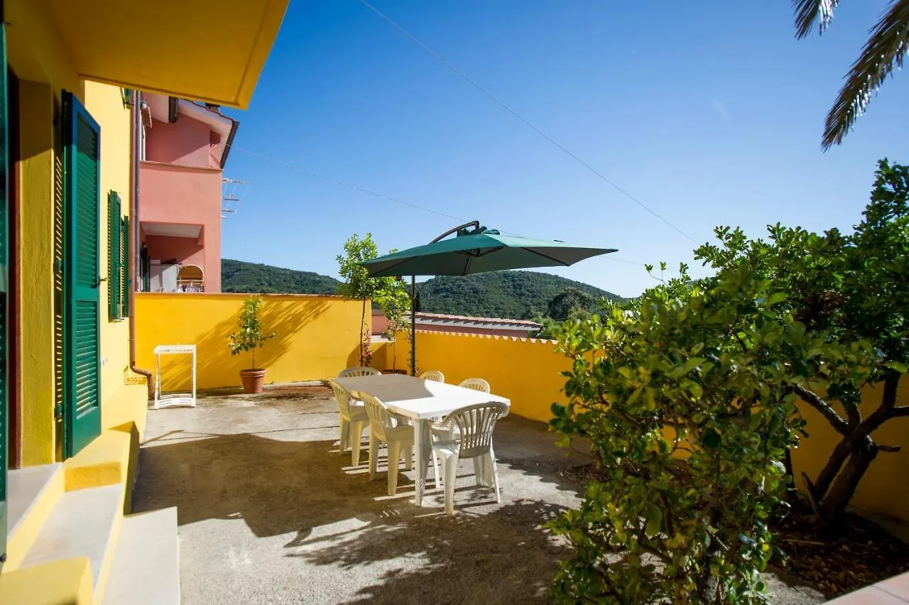 Apartment Villa Del Colle Charme E Relax Procchio  Italy